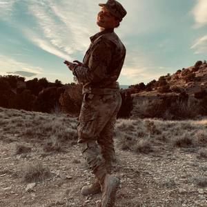 Meet your Posher, Desiraee